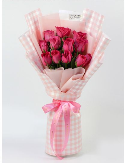 Molly - Pink Roses Delivery by LaRosa Flower Shop Quezon City
