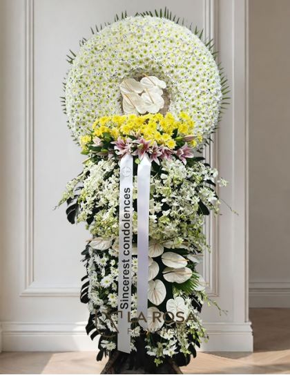 Flower Wreath 19 - Wreath Funeral Flower by LaRosa Flower Shop Quezon City