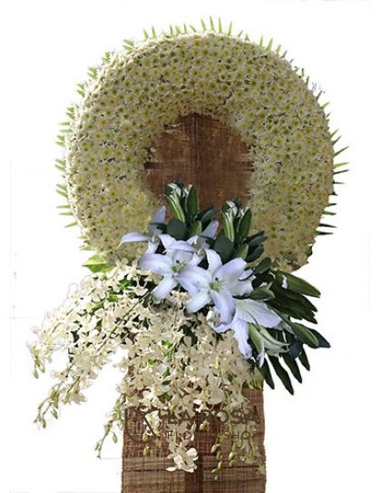 Flower Wreath 25 - Wreath Funeral Flower by LaRosa Flower Shop Quezon City