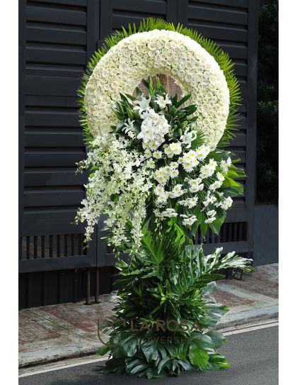 Funeral flower delivery - Flower  Wreath 30
