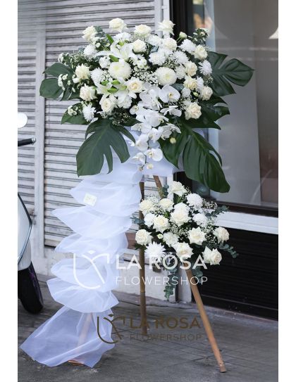 Funeral flower delivery - Loving Memory