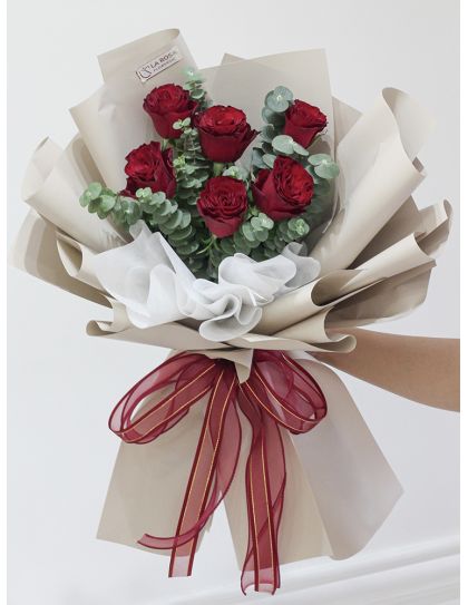 flower delivery - Rosaire-  imported red roses