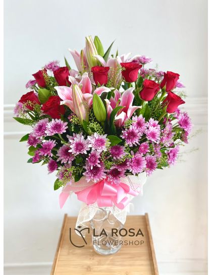 Mixed Roses and Mums - Flowers in a Vase Delivery by LaRosa Flower Shop Quezon City