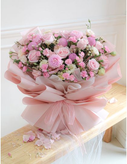 mixed flowers bouquet