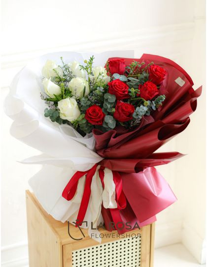 Lieselotte - Imported Red and White Roses Delivery by LaRosa Flower Shop Quezon City