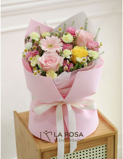 Secret Garden Posy - Flower Bouquet Collection Philippines | Flower Bouquet Delivery