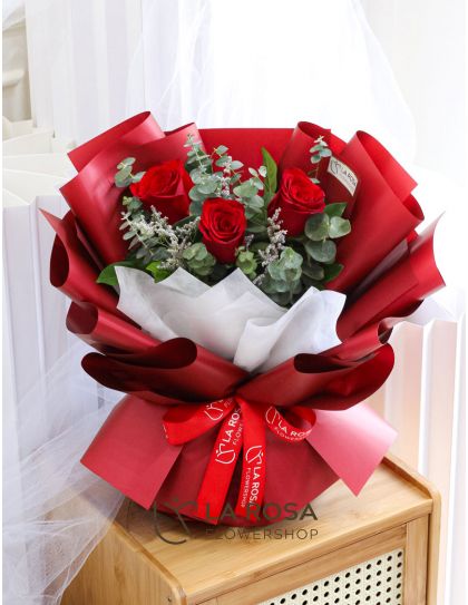 Tres Rosa (Red) - Affordable Flower Bouquet Collection Philippines | Flower Bouquet Delivery