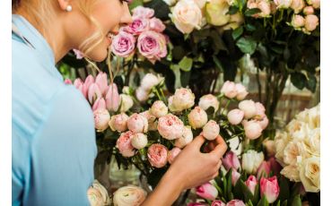 5 Expert Tips for Choosing Flowers at Your Local Flower Shop