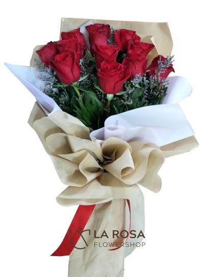12 Ecuadorian Roses Bouquet - Roses Delivery by LaRosa Flower Shop Quezon City