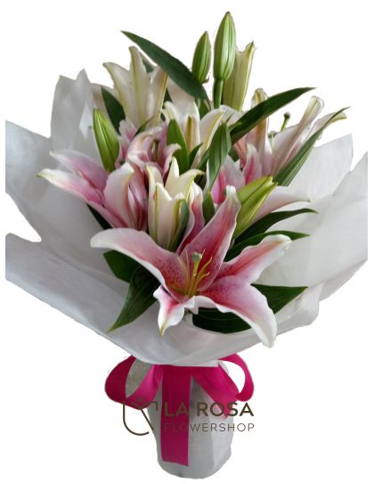Great Love - Lilies Delivery by LaRosa Flower Shop Quezon City