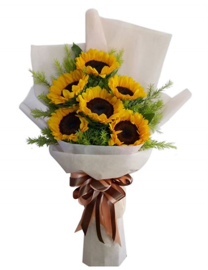 6 Sunflower Bouquet - Sunflower Delivery by LaRosa Flower Shop Quezon City