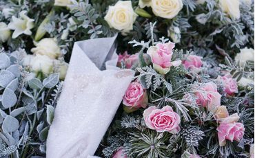 TOP 5 Sympathy and Condolence Flowers in the Philippines from La Rosa Flower Shop