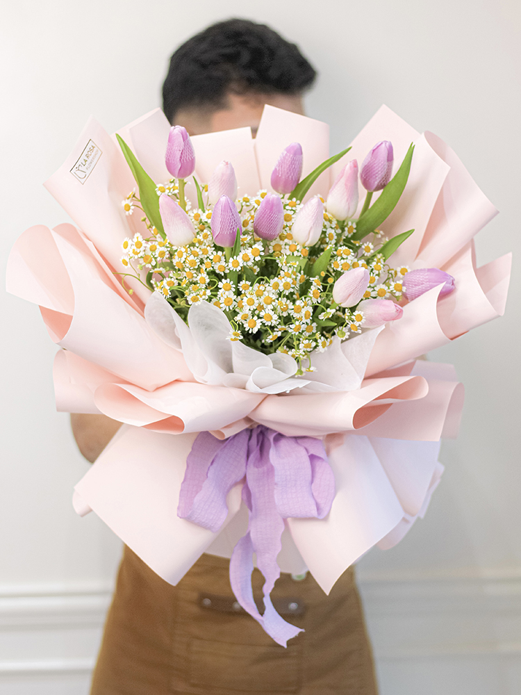 Elegant Tulips as flower tributes for loved ones in the philippines