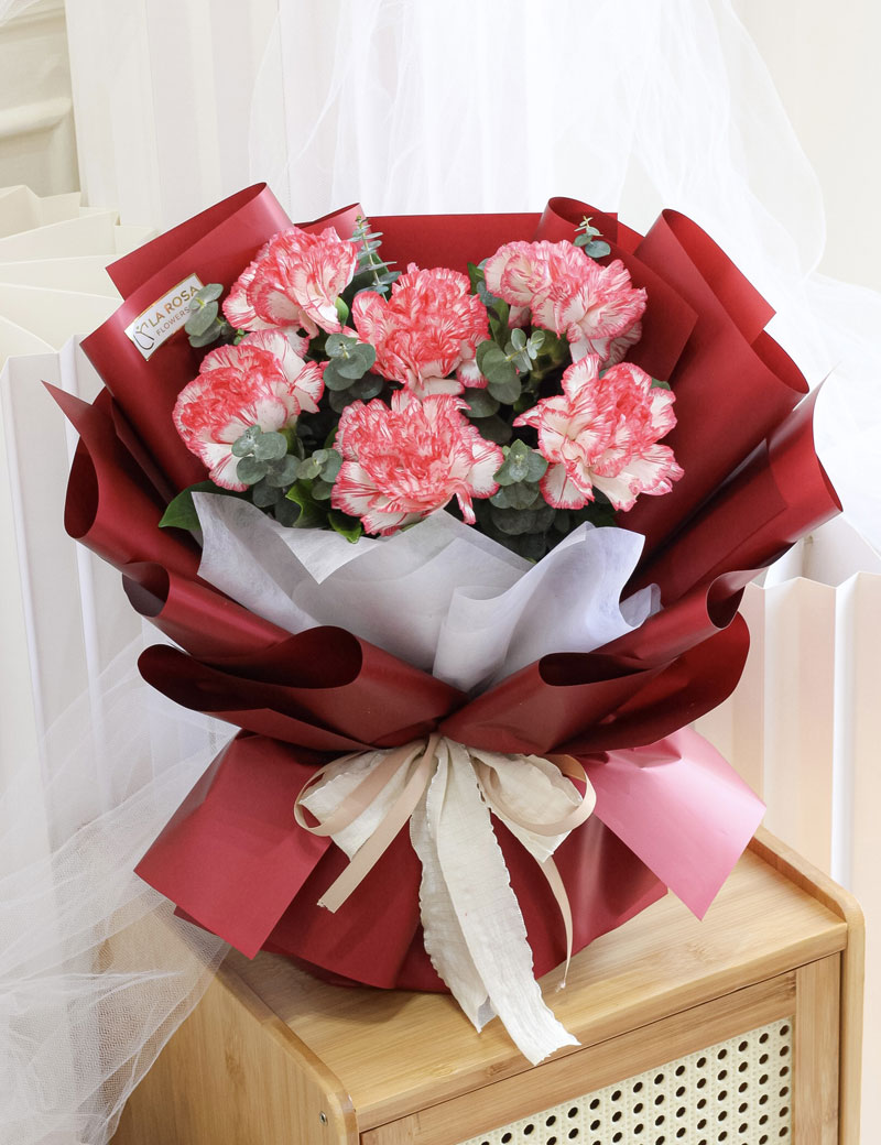 From the Heart by La Rosa Flower Shop