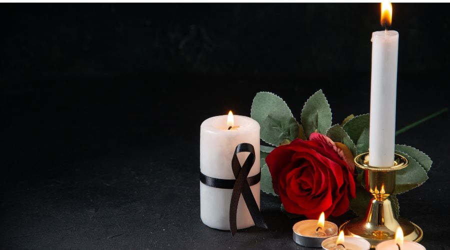 Good short condolences message by la rosa