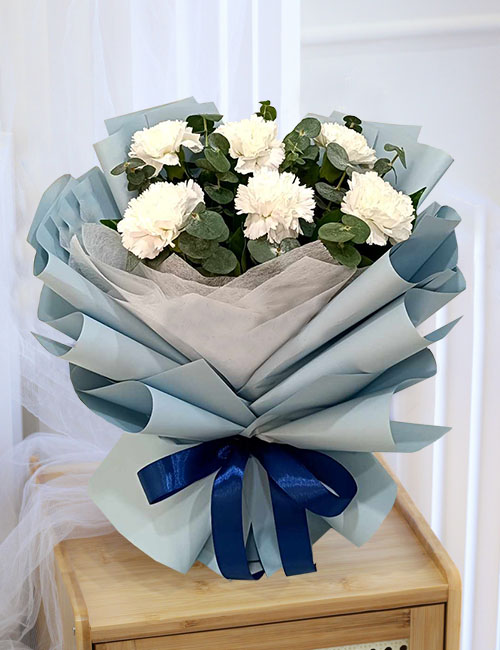 Blue Grace by La Rosa Flower Shop